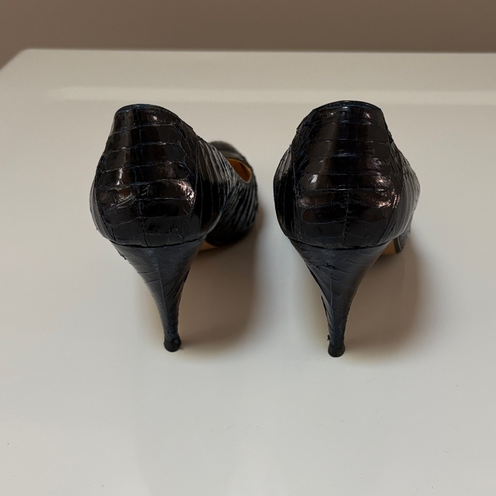 J.Renee Black Croc-Embossed Heels with Gold Interior - Picture 3 of 6